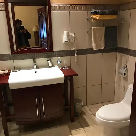 Chateau De Belle Poule Frühstückspension