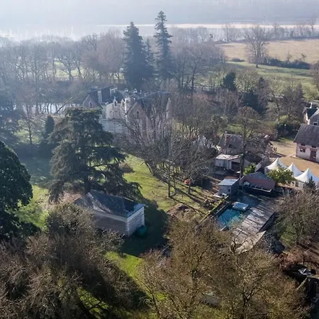 Chateau De Belle Poule 4*