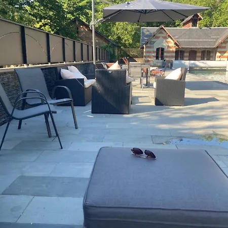 Chateau De Belle Poule 4* Les Ponts-de-Cé