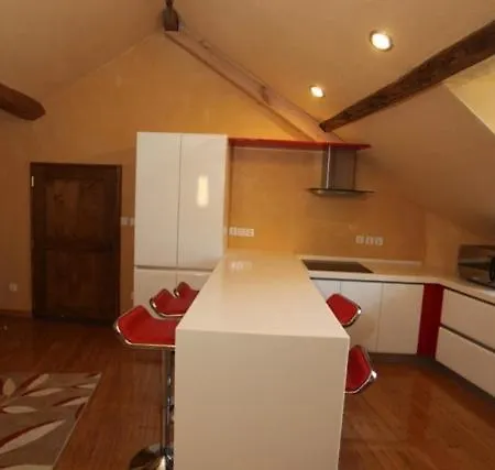 Chateau De Belle Poule