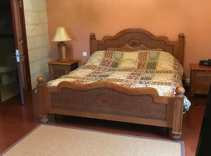 Bed & Breakfast Chateau De Belle Poule 4*