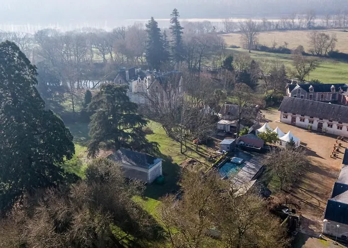 Château De Belle Poule 4*