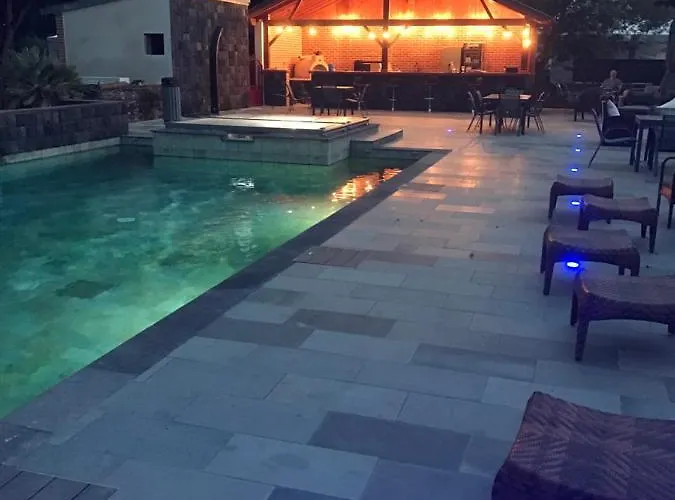 Château De Belle Poule Couette-café Les Ponts-de-Cé