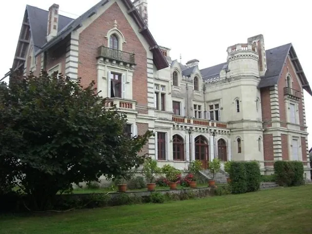 Chateau De Belle Poule 4* Les Ponts-de-Cé
